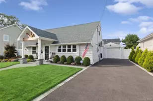 24 Essen Pl, Bethpage, NY 11714 - Photo 31