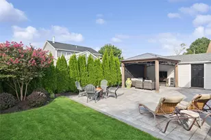 24 Essen Pl, Bethpage, NY 11714 - Photo 23