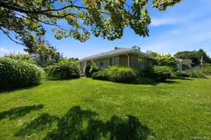18 E 25th St, Huntington Station, NY 11746 - Photo 35