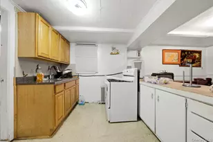 18 E 25th St, Huntington Station, NY 11746 - Photo 15