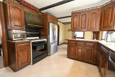 117 Euston Road S, West Hempstead, NY 11552 - Photo 7