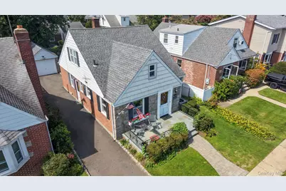 117 Euston Road S, West Hempstead, NY 11552 - Photo 27