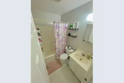 1200 Jericho Turnpike #Apt 1, New Hyde Park, NY 11040 - Photo 7
