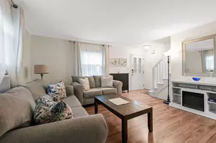 82-18 266th St, Glen Oaks, NY 11004 - Photo 3