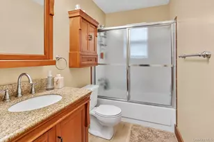 1045 Park Ave, Huntington, NY 11743 - Photo 11