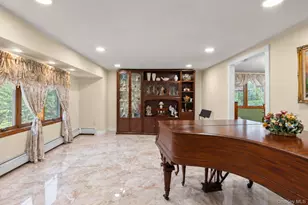 138 Main Ave, Lake Grove, NY 11755 - Photo 7