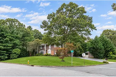 138 Main Avenue, Lake Grove, NY 11755 - Photo 3