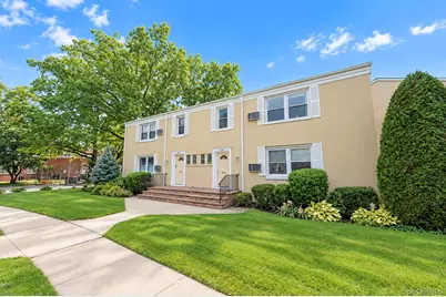 71-68 252nd Street #2B, Bellerose, NY 11426 - Photo 3