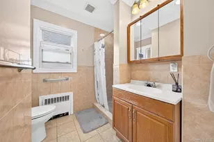 69 Stewart Ave, Garden City, NY 11530 - Photo 15