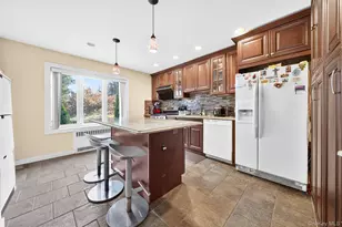 69 Stewart Ave, Garden City, NY 11530 - Photo 5