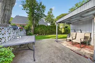 69 Stewart Ave, Garden City, NY 11530 - Photo 37