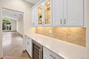 32 Hamlet Dr, Hauppauge, NY 11788 - Photo 19