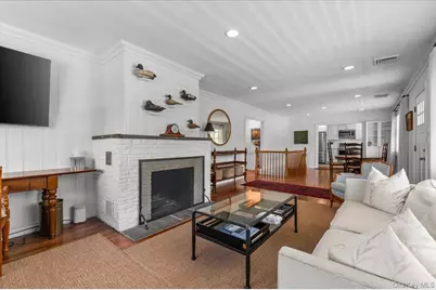 11 Portland Place, Cold Spring Harbor, NY 11724 - Photo 7