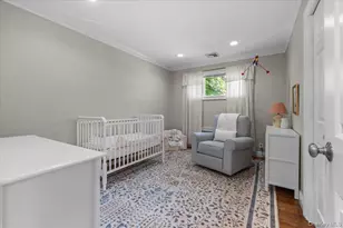 11 Portland Pl, Cold Spring Harbor, NY 11724 - Photo 17