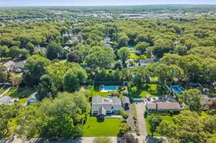 7 King Arthurs Ct, Saint James, NY 11780 - Photo 41