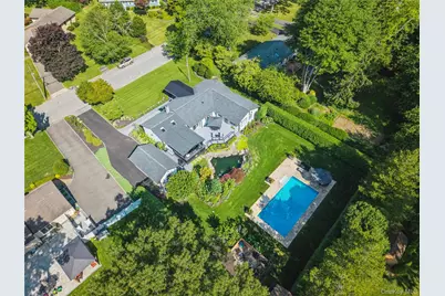 7 King Arthurs Court, Saint James, NY 11780 - Photo 43