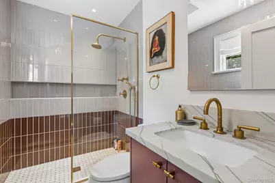 31 Thompson Lane, Saint James, NY 11780 - Photo 29