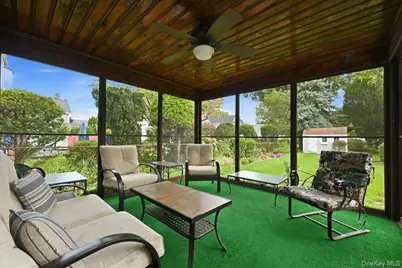 15 May Court, Rockville Centre, NY 11570 - Photo 13