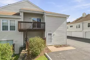 1212 Whispering Hills, Chester, NY 10918 - Photo 5