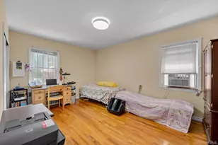 56-21 E Hampton Blvd, Bayside, NY 11364 - Photo 11