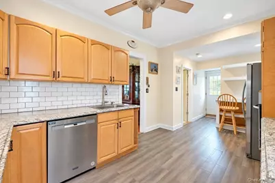 52 Lee Avenue, Patchogue, NY 11772 - Photo 23