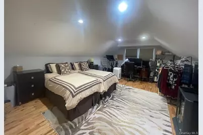 894 Lakeside Drive, Woodmere, NY 11598 - Photo 17