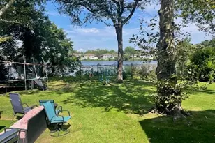 894 Lakeside Dr, Woodmere, NY 11598 - Photo 19