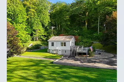 72 N Knapp Court, Hopewell Junction, NY 12533 - Photo 1