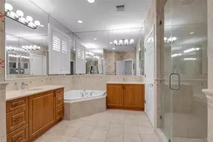 95 W Overlook, Port Washington, NY 11050 - Photo 15