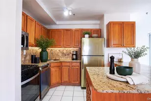 24 Pennyfield Ave, Bronx, NY 10465 - Photo 3