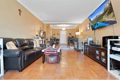 84-49 168th Street #2U, Jamaica, NY 11432 - Photo 3