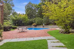 18 White Deer Ct, Huntington, NY 11743 - Photo 27