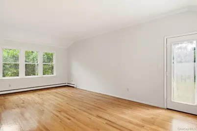 18 White Deer Court, Huntington, NY 11743 - Photo 7