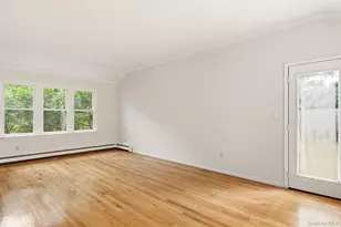 18 White Deer Ct, Huntington, NY 11743 - Photo 7