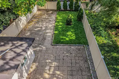 4558 Richardson Avenue, Bronx, NY 10470 - Photo 37