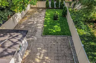 4558 Richardson Ave, Bronx, NY 10470 - Photo 37