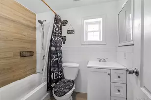 4558 Richardson Ave, Bronx, NY 10470 - Photo 19
