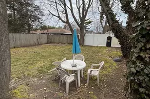 101 Miramar Ave, Patchogue, NY 11772 - Photo 11