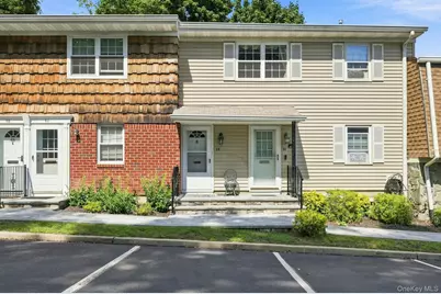 4 Anchorage Lane #5B, Oyster Bay, NY 11771 - Photo 1