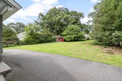 309 Church Lane, Aquebogue, NY 11931 - Photo 31