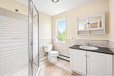 66 Norton Street, Patchogue, NY 11772 - Photo 27