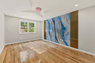 108-24 164th St, Jamaica, NY 11433 - Photo 7