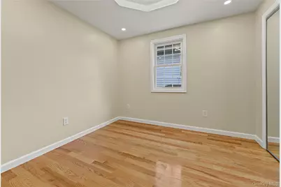 10824 164th Street, Jamaica, NY 11433 - Photo 19