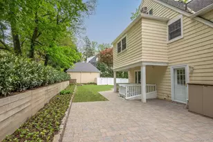 62 Summit Ave, Bronxville, NY 10708 - Photo 29