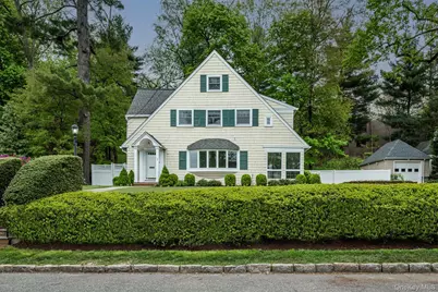 62 Summit Avenue, Bronxville, NY 10708 - Photo 1