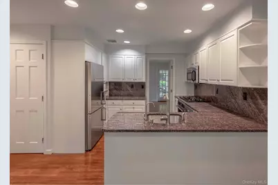 62 Summit Avenue, Bronxville, NY 10708 - Photo 11