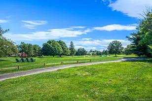 6 Hamlet Dr, Commack, NY 11725 - Photo 25