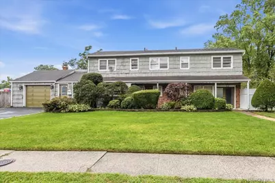 1 Greentree Circle, Westbury, NY 11590 - Photo 1