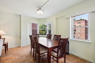 235 Garth Road #C4E, Scarsdale, NY 10583 - Photo 9