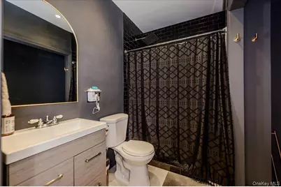 1321 Balcom Avenue #1, Bronx, NY 10461 - Photo 15